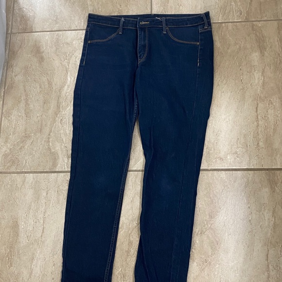 jeans - Picture 2 of 2